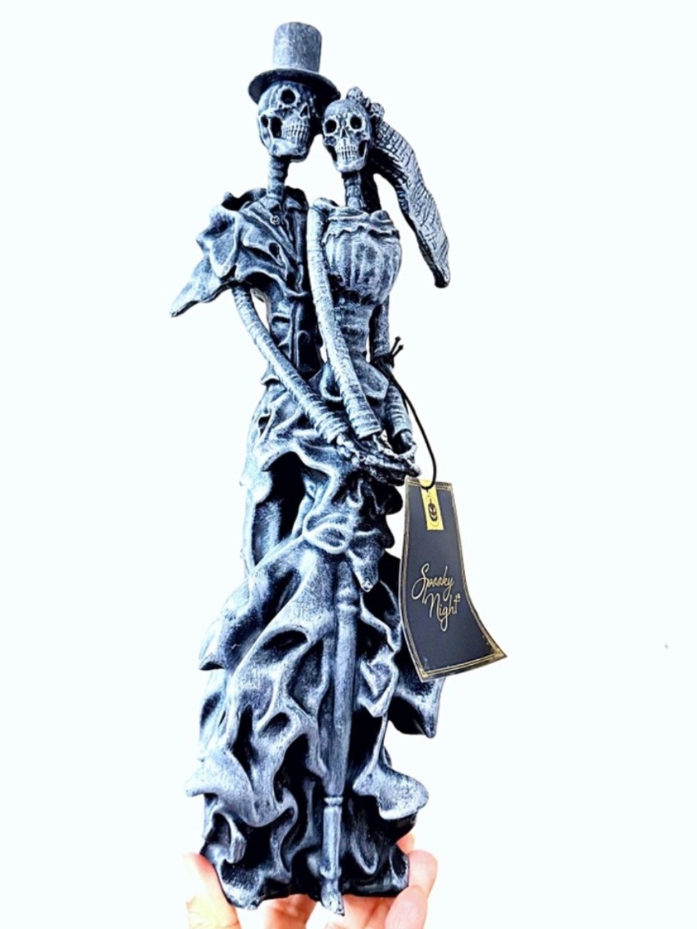 Spooky Night Halloween Melting Skeleton Corpse Bride and Groom Couple Figurine